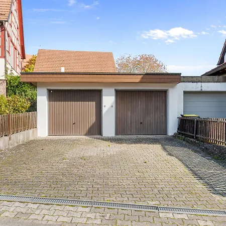 Appartement Charmante Hotelwohnung Nahe Pforzheim, Ruhige Lage *