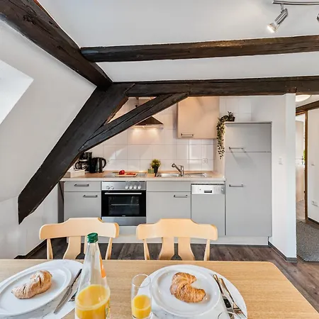Charmante Hotelwohnung Nahe Pforzheim, Ruhige Lage Апартаменты Tiefenbronn