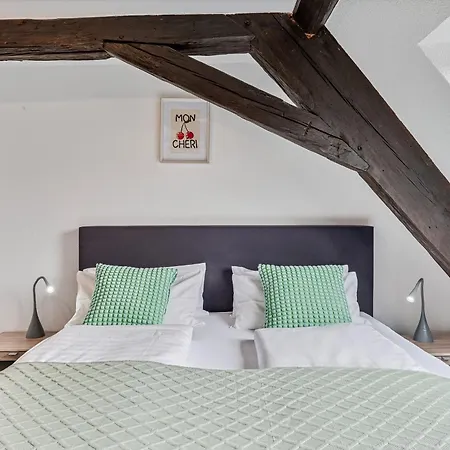 Апартаменты Charmante Hotelwohnung Nahe Pforzheim, Ruhige Lage